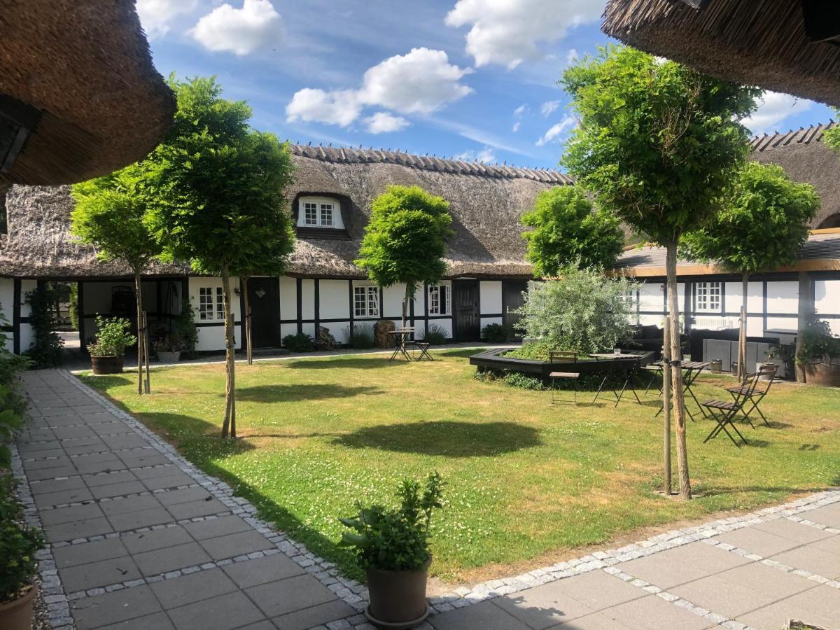 Slangerupgaard Bed & Breakfast Fakse Ladeplads Dış mekan fotoğraf