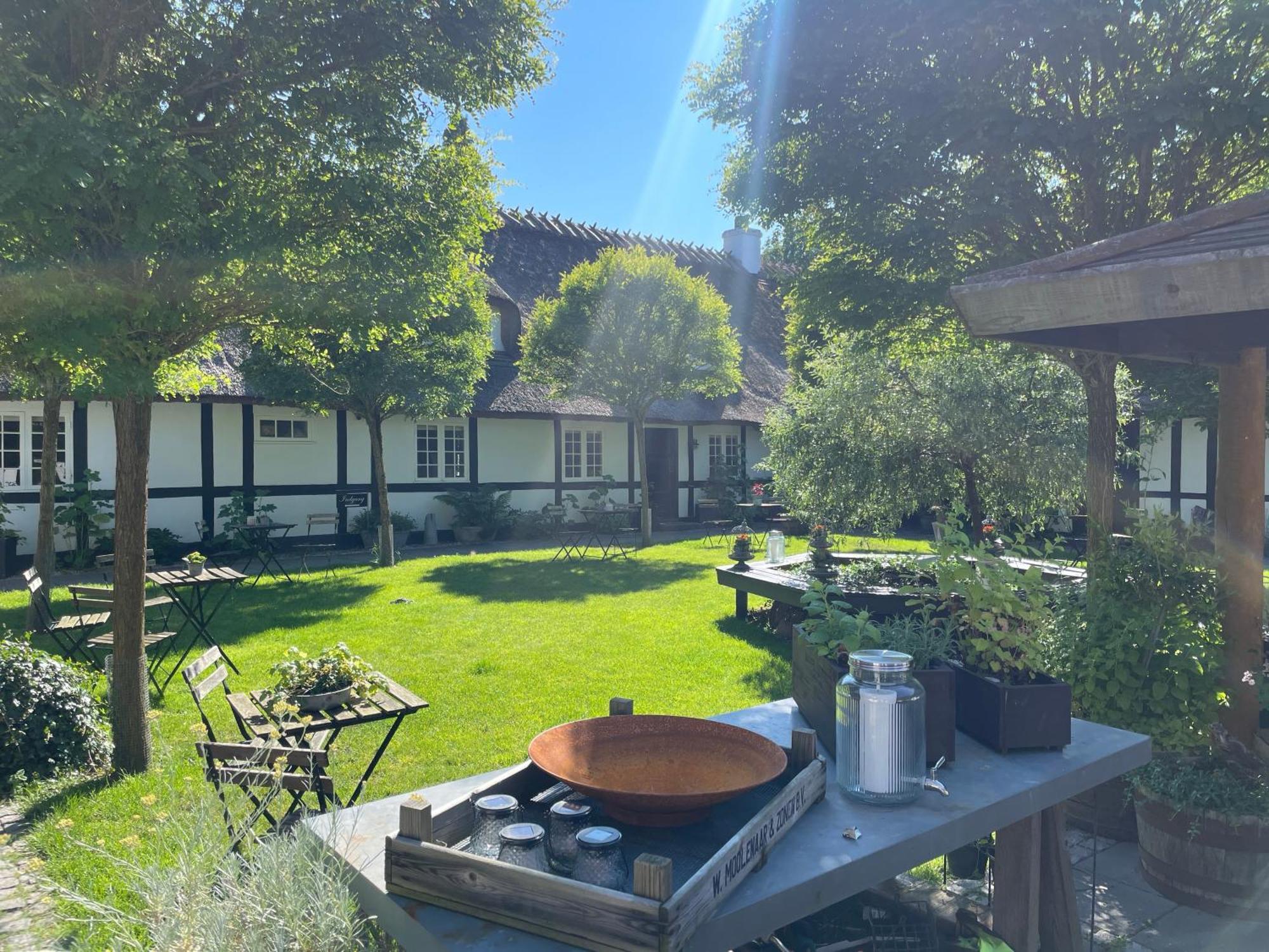 Slangerupgaard Bed & Breakfast Fakse Ladeplads Dış mekan fotoğraf